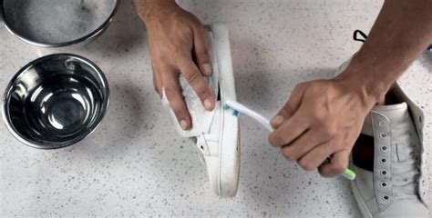 how to clean gucci fabric shoes